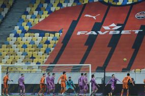 Игровой момент матча