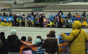 Peaceful action by families of missing servicemen of 225 OSHB-OSHP on Independence Square in Kyiv
