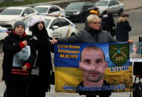 Peaceful action by families of missing servicemen of 225 OSHB-OSHP on Independence Square in Kyiv