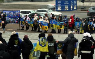 Peaceful action by families of missing servicemen of 225 OSHB-OSHP on Independence Square in Kyiv