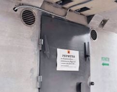 Primary mobile shelter