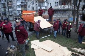 Последствия российского обстрела в Киеве