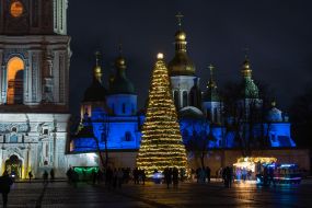 Новорічна ялинка на Софійській площі в Києві