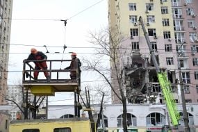 Последствия российского обстрела Киева