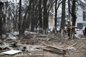 Последствия российского обстрела Киева