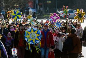 Благотворительное шествие звездочетов в Ужгороде