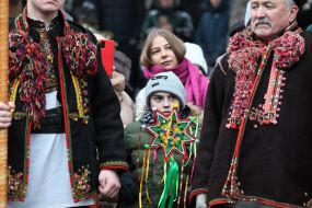 Колядники из Криворовни в Доме Франко