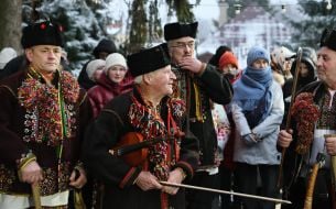 Колядники из Криворовни в Доме Франко