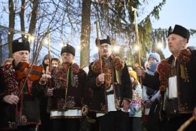 Колядники из Криворовни в Доме Франко