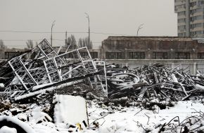 Демонтаж цеха № 5 Первого киевского машиностроительного завода (бывший «Большевик») в Киеве