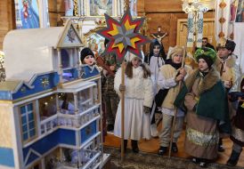 Копія найстарішої місцевої шопки