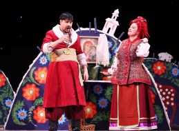 Performance by the Coryphey Theater "The Night Before Christmas" in Lviv