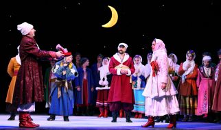 Performance by the Coryphey Theater "The Night Before Christmas" in Lviv
