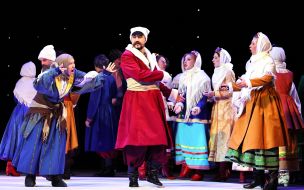 Performance by the Coryphey Theater "The Night Before Christmas" in Lviv
