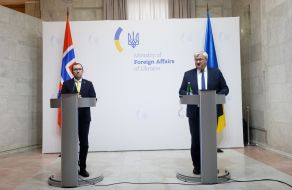 Espen Bart Eide and Andriy Sybiga