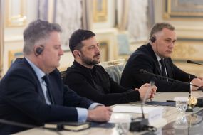 Володимир Зеленський, Сергій Кислиця, Ігор Жовква