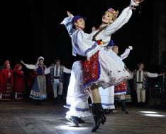 Рождественский концерт Национального хора Веревки