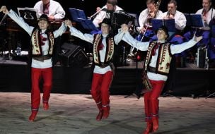 Рождественский концерт Национального хора Веревки