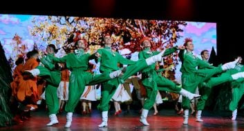 Артисты ансамбля Вирского