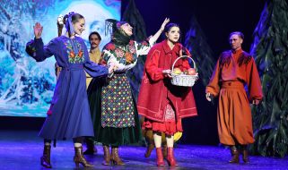 Артисты ансамбля Вирского