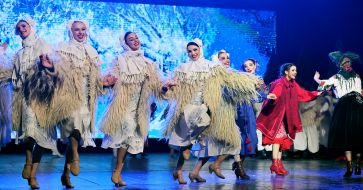 Артисты ансамбля Вирского