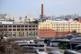 Поврежденная в результате комбинированной атаки РФ фабрика Roshen в Киеве