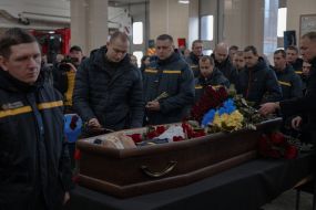 Церемония прощания со спасателем Александром Зибровым