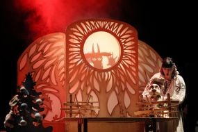 Вистава "Коза-дереза" у Львівському театрі ляльок