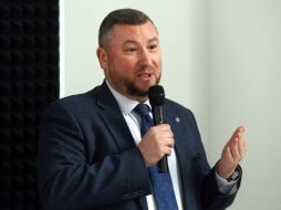 Олексій Дніпров