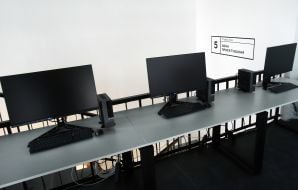 Зона проектування в першій в Україні лабораторії робототехніки RoboLab в Києві