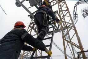 Відновлювальні роботи на одній із електропідстанцій Харкова