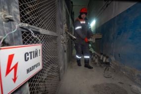 Відновлювальні роботи на одній із електропідстанцій Харкова