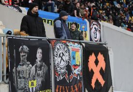 Баннеры на трибуне стадиона