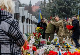 Flower-laying ceremony on the Hill of Glory in Uzhhorod
