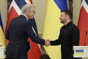 Владимир Зеленский и Йонас Гар Стере