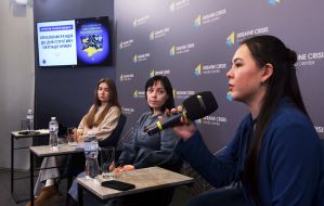 Людмила Коротких, Анна Андрієвська, Тетяна Савчук