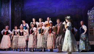 Комическая опера «Любовный напиток» во Львове