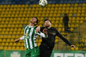 Игровой момент матча