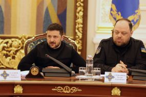 Volodymyr Zelenskyy, Ruslan Stefanchuk