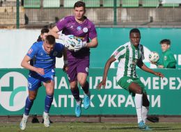 Игровой момент матча