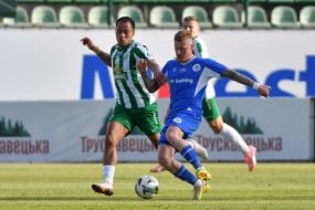 Игровой момент матча