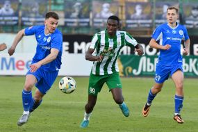 Игровой момент матча