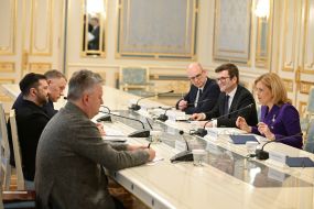 Volodymyr Zelenskyy and Julia Klöckner