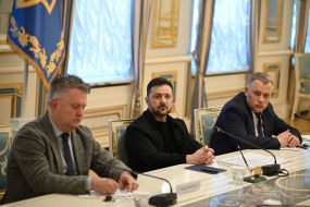 Volodymyr Zelenskyy, Serhiy Kyslytsia, Ihor Zhovkva