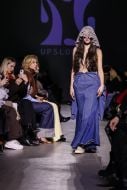 A fashion show by the UPSLOWUSE brand