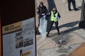 Уламки дрона впали біля монумента Незалежності на Майдані в Києві