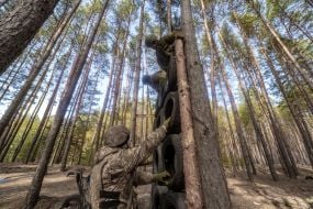 Проходження новобранцями Харківського прикордонного загону психологічної смуги перешкод