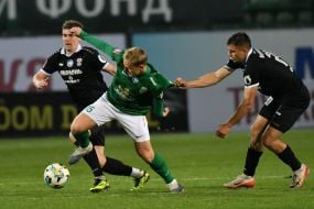 Игровой момент матча