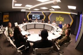 Участники круглого стола в пресс-центре УНИАН