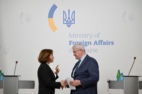 Андрій Сибіга та Надежда Нейнскі